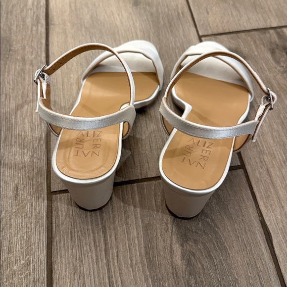 Naturalizer Bristol Dress Sandals Sz 8 Wide - Picture 10 of 11